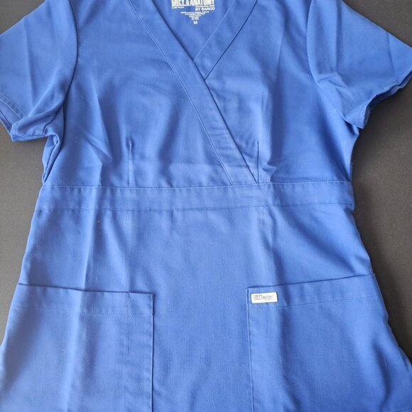 Grey's Anatomy Women's Drawstring Scrub Pant-S, Mock-Wrap Scrub Top-M, Blue - Picture 6 of 7